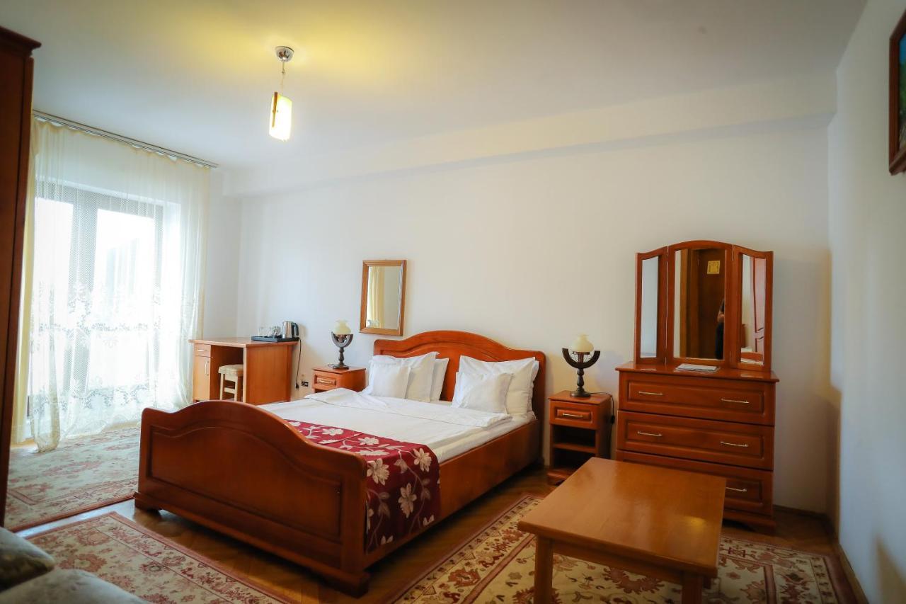 Royal Boutique Hotel Poiana Brasov Quarto foto