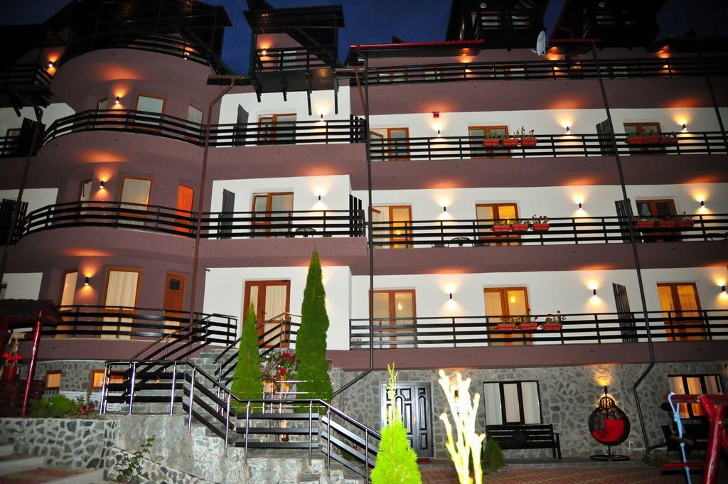 Royal Boutique Hotel Poiana Brasov Exterior foto